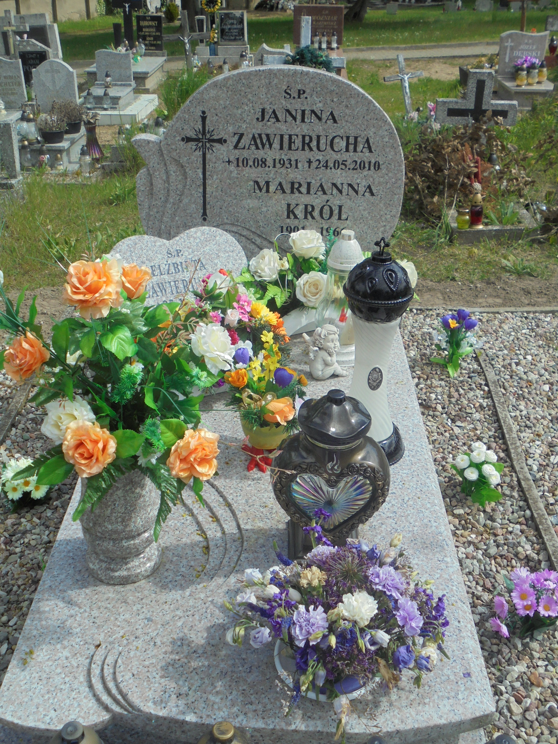 Elżbieta Zawierucha 1967 Cedynia - Grobonet - Wyszukiwarka osób pochowanych